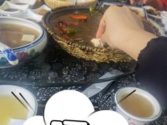 -八两八金·莱芜特色炒鸡(市南漳浦路店)
