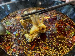 -烧哥美蛙肥肠鱼火锅·十五年社区店