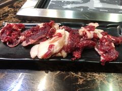 -牛里牛气· 榴莲海鲜鲜牛肉自助火锅·烤肉(横岗店)