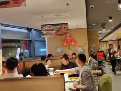 -海底捞火锅(宝龙广场夜宵主题店)