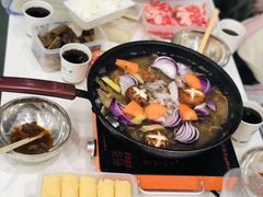 -锅圈食汇火锅烧烤食材超市(星河国际店)
