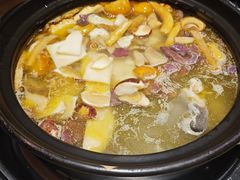 -一朵菌·野生菌探索家火锅(南亚店)