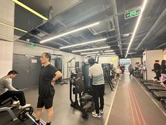 -乐刻运动健身(同曦假日百货店)