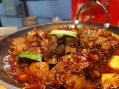 -野山舂·贵州现舂酸汤火锅(鸿通城店)