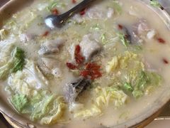 牛奶黑鱼煲-阿英煲(凉城路店)