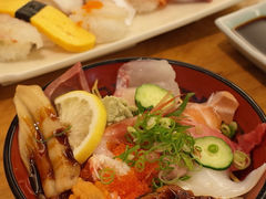 -元祖ぶっち切り寿司 魚心(三宫店)