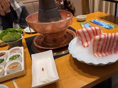-额尔敦传统涮.冰煮羊火锅(乌兰察布体育场店)