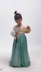 点击看大图 -盘子女人坊古装写真摄影(天津总店)