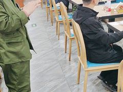 -老边饺子馆(西站店)
