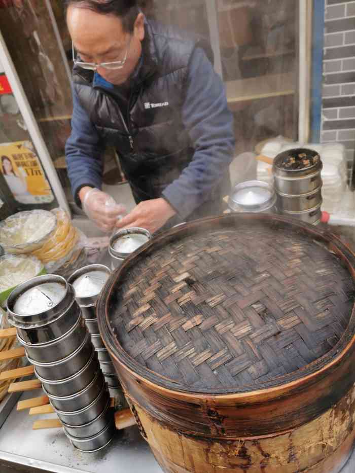 乔记笼笼肉夹馍图片