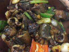 -天宝食坊·啫啫煲大排档(西华路店)