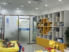 -童程童美·信息学竞赛·乐高机器人编程(龙华校区)