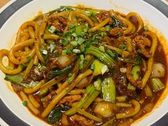 香辣鸡肉炒米粉-胖老汉椒麻鸡清真新疆菜(西御街店)