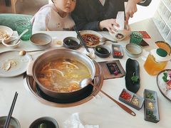 -喃喃椰·糟粕醋·椰子鸡火锅(七堡花园店)
