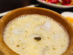 黄鱼煨面-杭州西子湖四季酒店·金沙厅