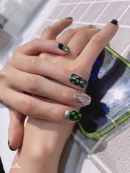 -UGIRL有个美甲