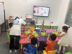 -泺喜机器人(爱琴海购物公园店)