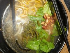 -桂在香知桂林米粉(红博中央公园店)