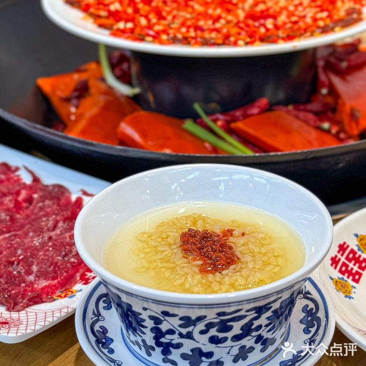 🍲 周喜喜重庆老火锅:探秘纯正重庆味道