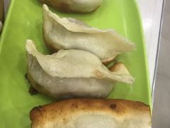 -珊珊小笼馆(仙霞路店)