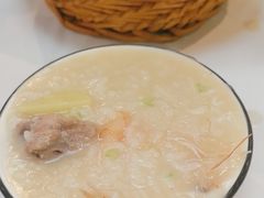 -云晓光头烧烤吧(德平路店)