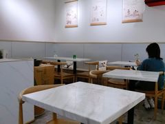 大堂-亦古亭·手作鲜果芋圆(大学城店)