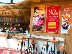 -上海滴水湖皇冠假日酒店