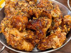 -BHC炸鸡(明洞总店)