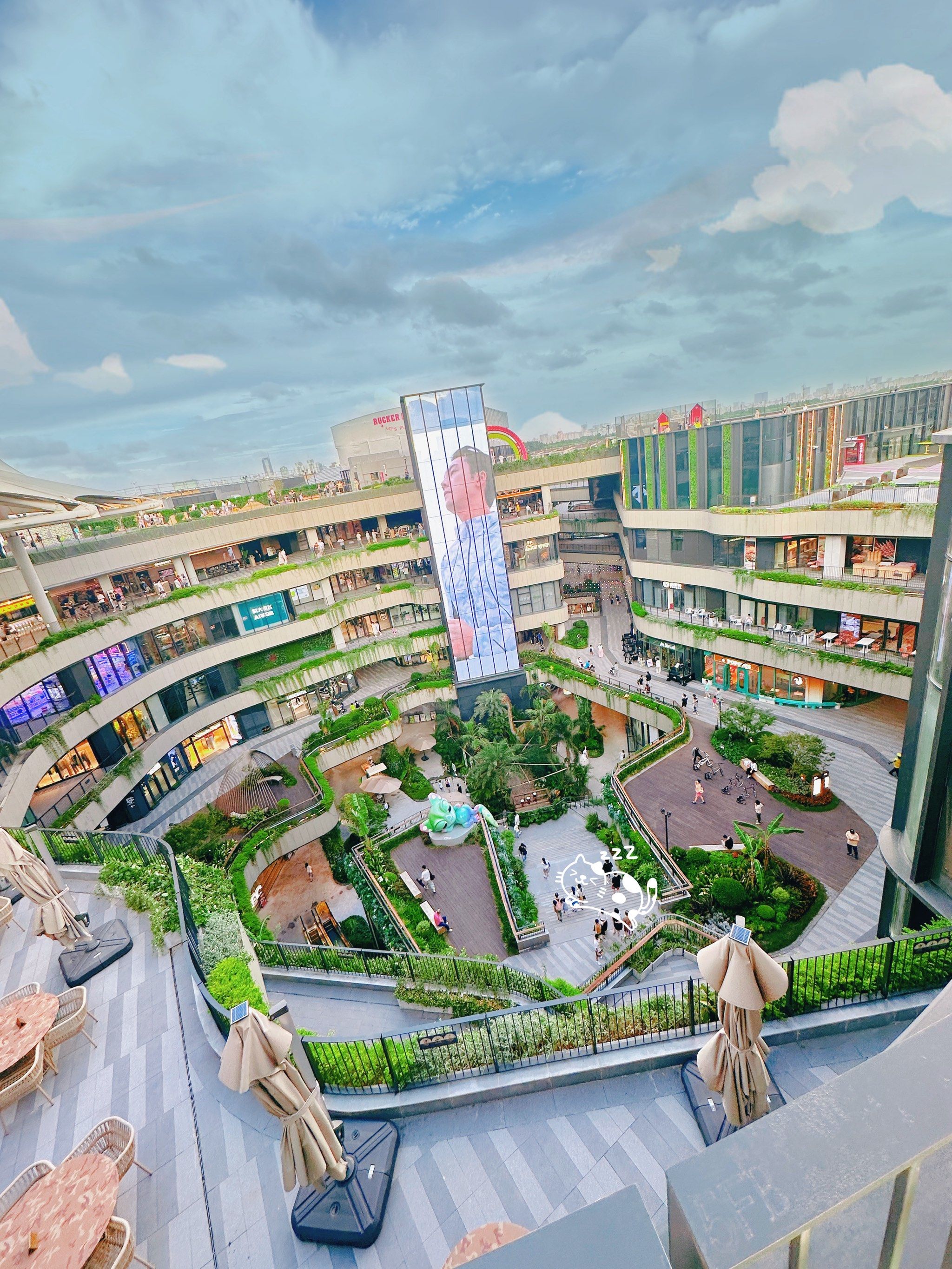 震惊的西郊百联,室内外无缝连接,美!