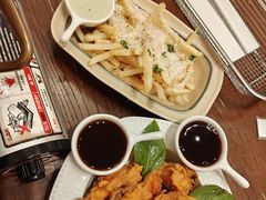 -CowCow其其·牛杂咖啡公司(六运店)
