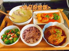-臻爱住家月嫂育儿嫂(万达店)