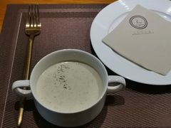 蘑菇汤-LUCCA卢卡西班牙海鲜饭(远洋广场店)