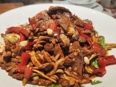 -黄泥岗·地道湖北菜(奥特莱斯店)