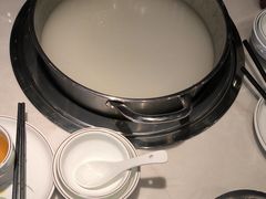 -粤顺渔坊·中山脆肉鲩火锅(清湖店)
