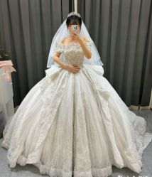 -GRACE KELLY婚纱与礼服(北京店)