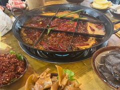 -正南齊北重庆老火锅(光华村直营店)