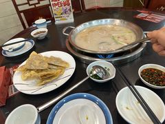 -老来福·非遗酸汤兔(凯旋路店)