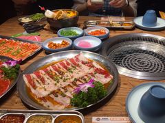 -明洞阿姨·韩式酱蟹烤肉·创意料理(三元桥店)