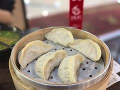 全家福蒸饺-大龙汤包