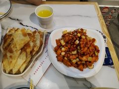 -鱼图腾鱼头泡饼(经开万达店)