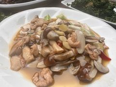 -华冠悠岚·庭院餐厅(青城后山店)