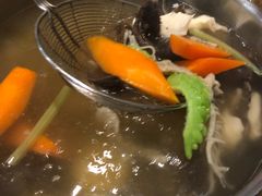 -左庭右院鲜牛肉火锅(金山万达店)