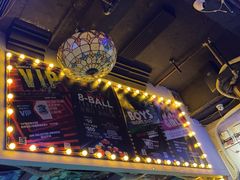 -鲨鱼美式餐厅酒吧Sharky