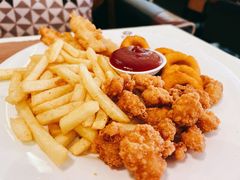 小吃拼盘-意卡菲·欢乐聚会餐厅(华侨店)