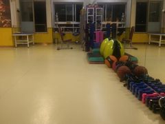 -中田健身工作室(珠江路地铁站店)