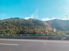 -安吉龙王山峡谷漂流