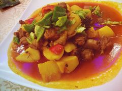 特色的大盘鸡-维吾尔餐厅(宜山路店)