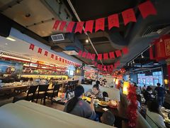 -大头虾越式风味餐厅(光明广场店)
