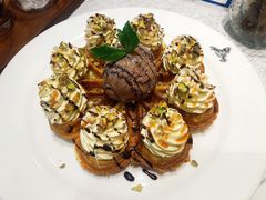 开心果巧克力冰激凌华夫-娜娜家·Nana's restaurant(国金汇店)