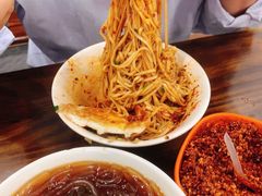 -金枫锅贴(滨江·凯旋门店)
